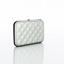 將圖片載入圖庫檢視器 Quilted Button RFID安全防盜菱格紋卡匣
